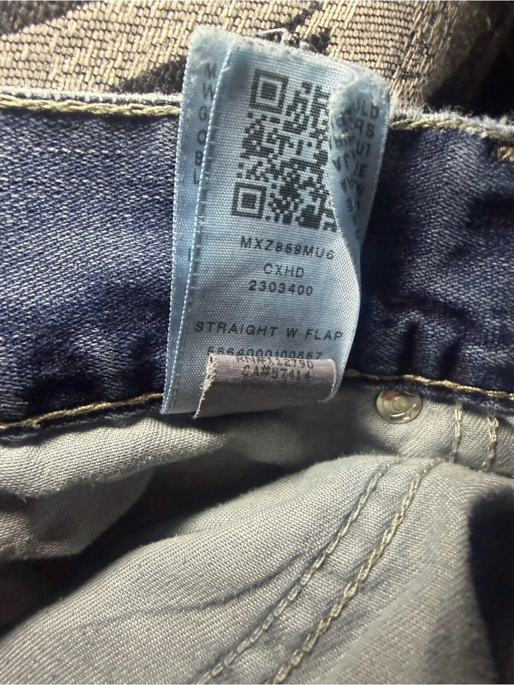 VTG Y2K True Religion Ricky Relaxed Straight Worn Ripped Flap Pocket 31x32